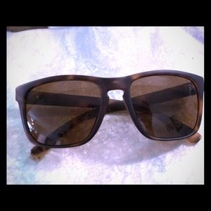 Vonzipper polarized sunglasses